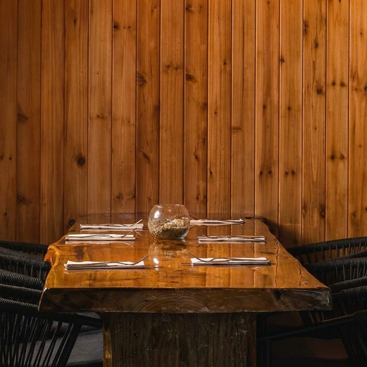 Reserve Your Table at Blu Seafood